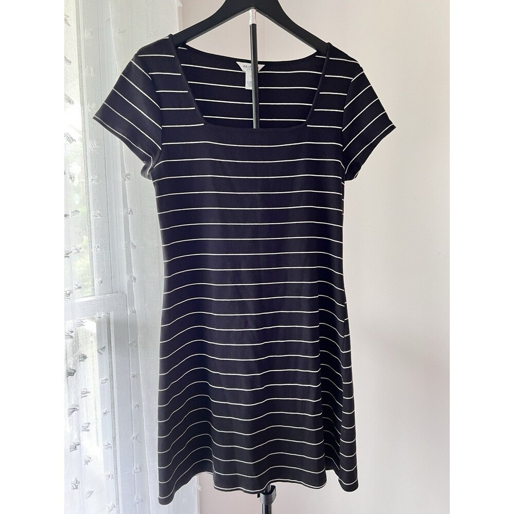 Women’s Arizona Jean Co L Black White Stripe Ribbed Dress Short Sleeve